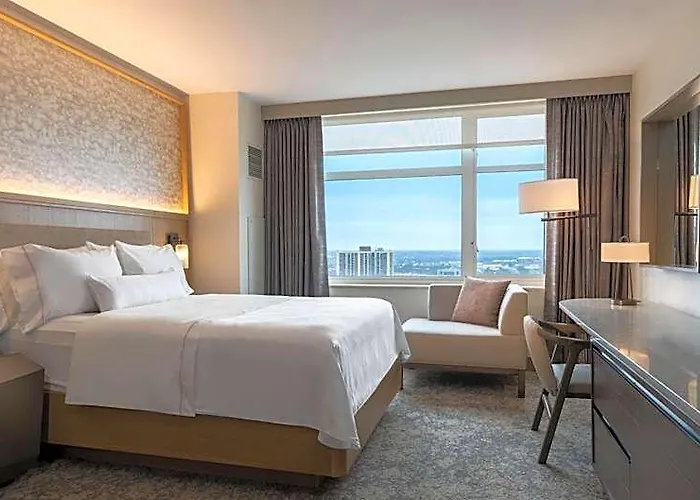 The Westin Chicago Hotel 4*